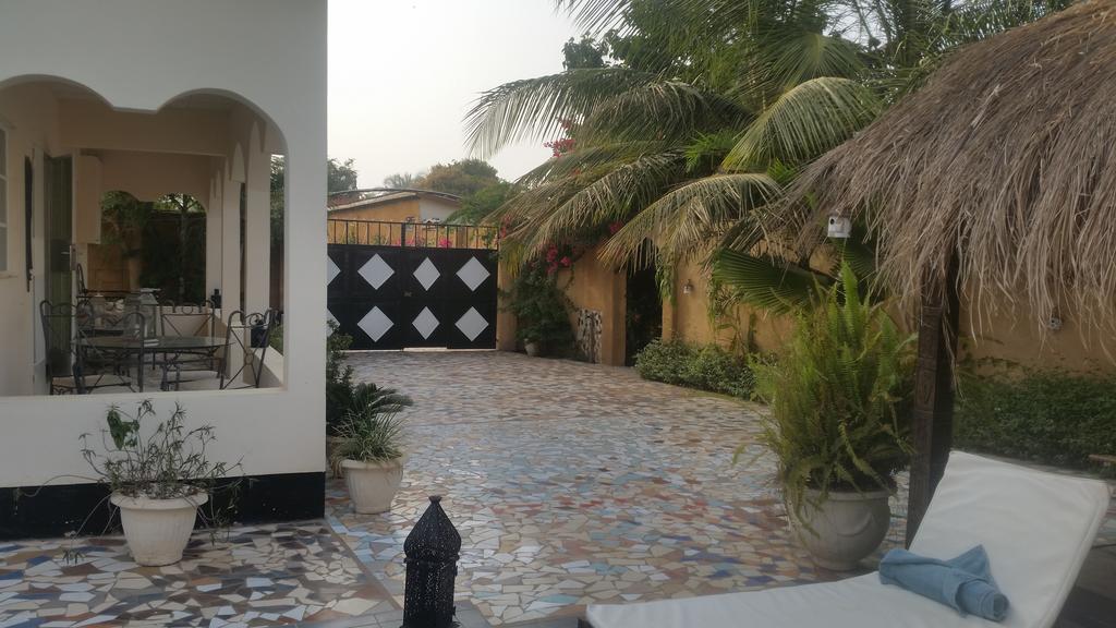 Mandinka Lodge Kololi Exterior foto