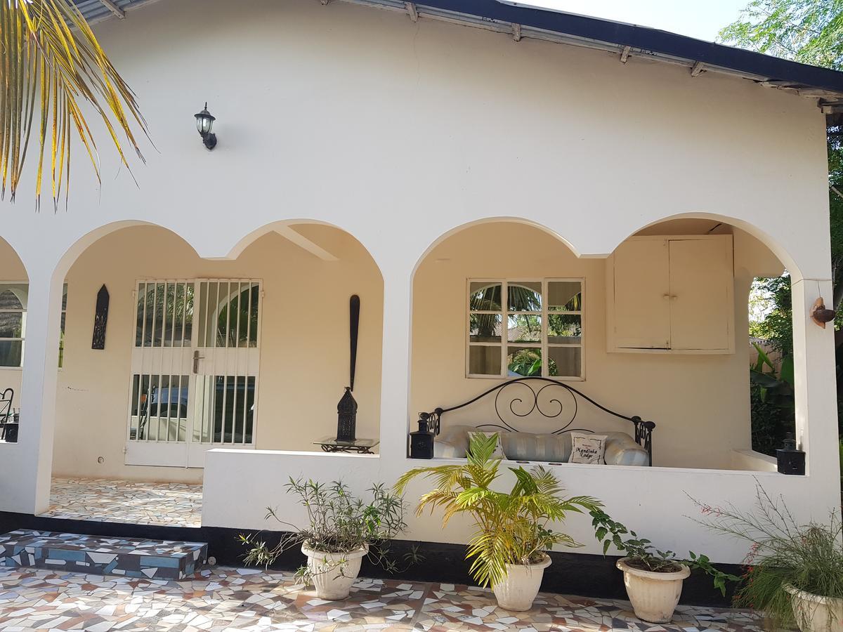 Mandinka Lodge Kololi Exterior foto